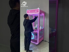 Une grue à griffe de jouet de haute qualité pour enfants